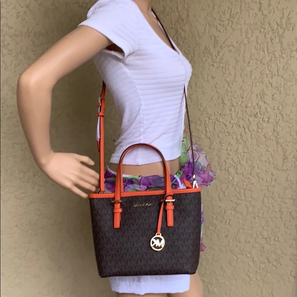 MICHAEL KORS JET SET TRAVEL XS CRYL TZ TOTE - Picture 13 of 16